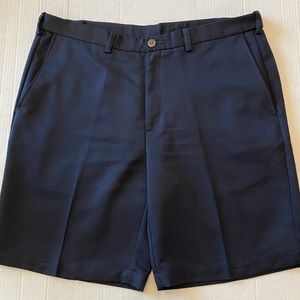Haggar Clothing men shorts size 38 navy blue